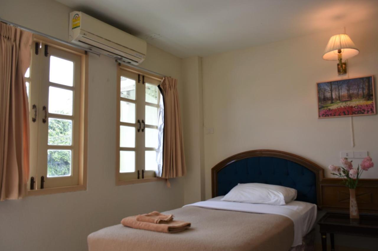 Jardin Hotel Pattaya Buitenkant foto
